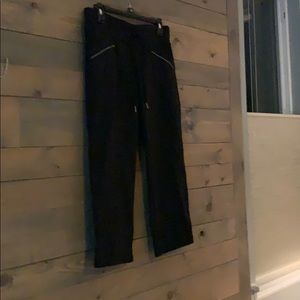 Athleta Loose Fit Capris